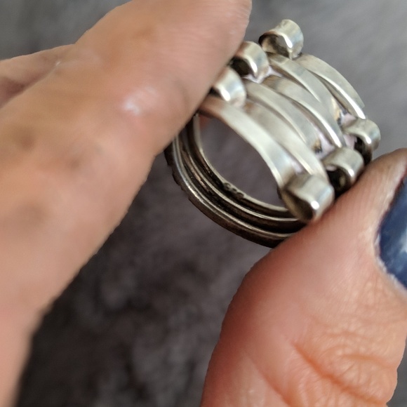 STERLING SILVER RING - Picture 2 of 5